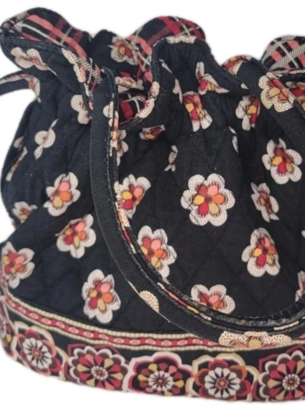 Vera Bradley Drawstring Purse Hobo Bucket Black Floral Plaid